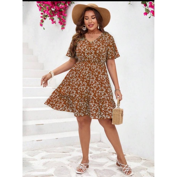Women 1XL Plus Ditsy Floral Ruffle Vacay Babydoll Summer Boho Dress Beach Resort - Picture 1 of 12